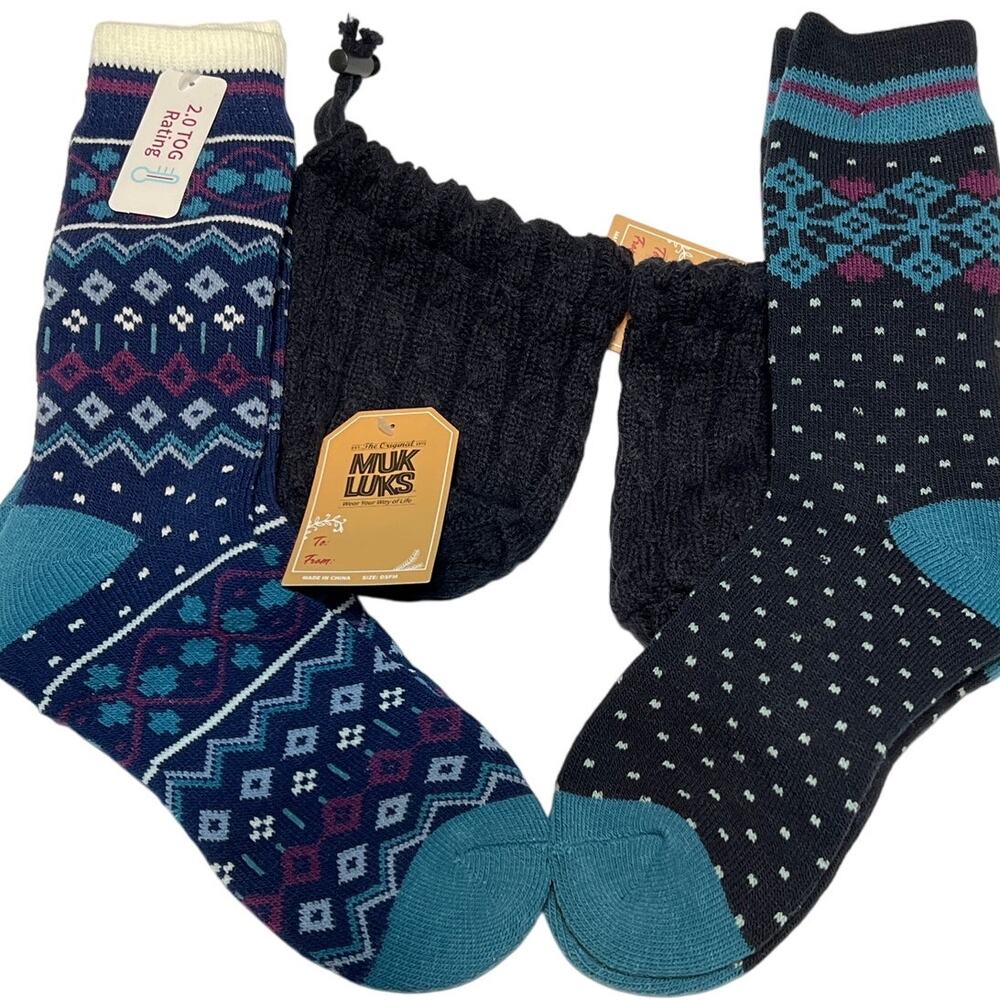 MukLuks  Socks 2pr One Size Fits Most Includes Bag